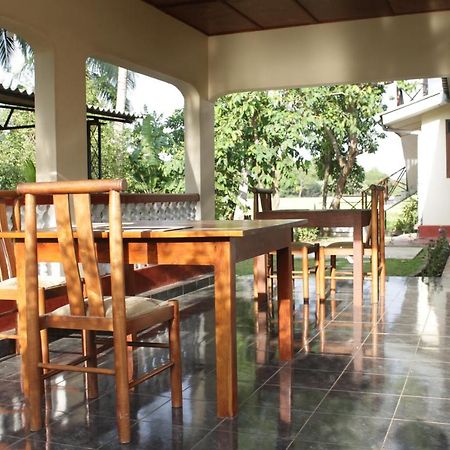 Sunshine Tourist Rest Hotell Anuradhapura Eksteriør bilde