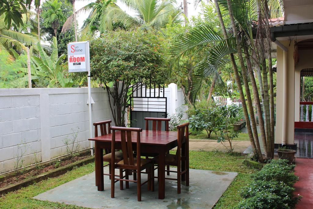 Sunshine Tourist Rest Hotell Anuradhapura Eksteriør bilde