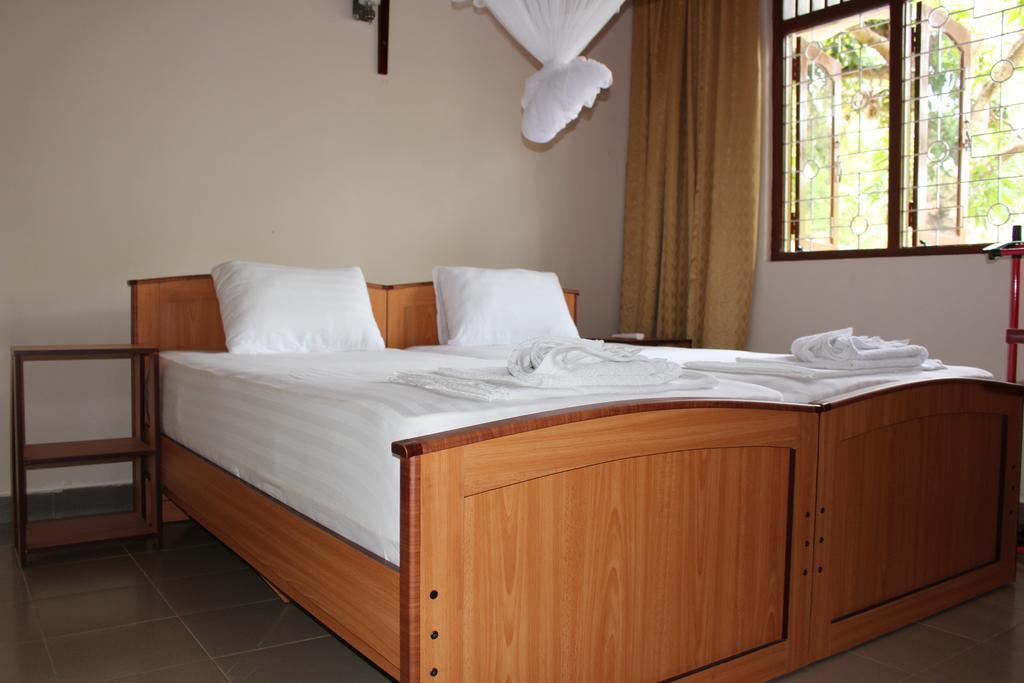 Sunshine Tourist Rest Hotell Anuradhapura Eksteriør bilde